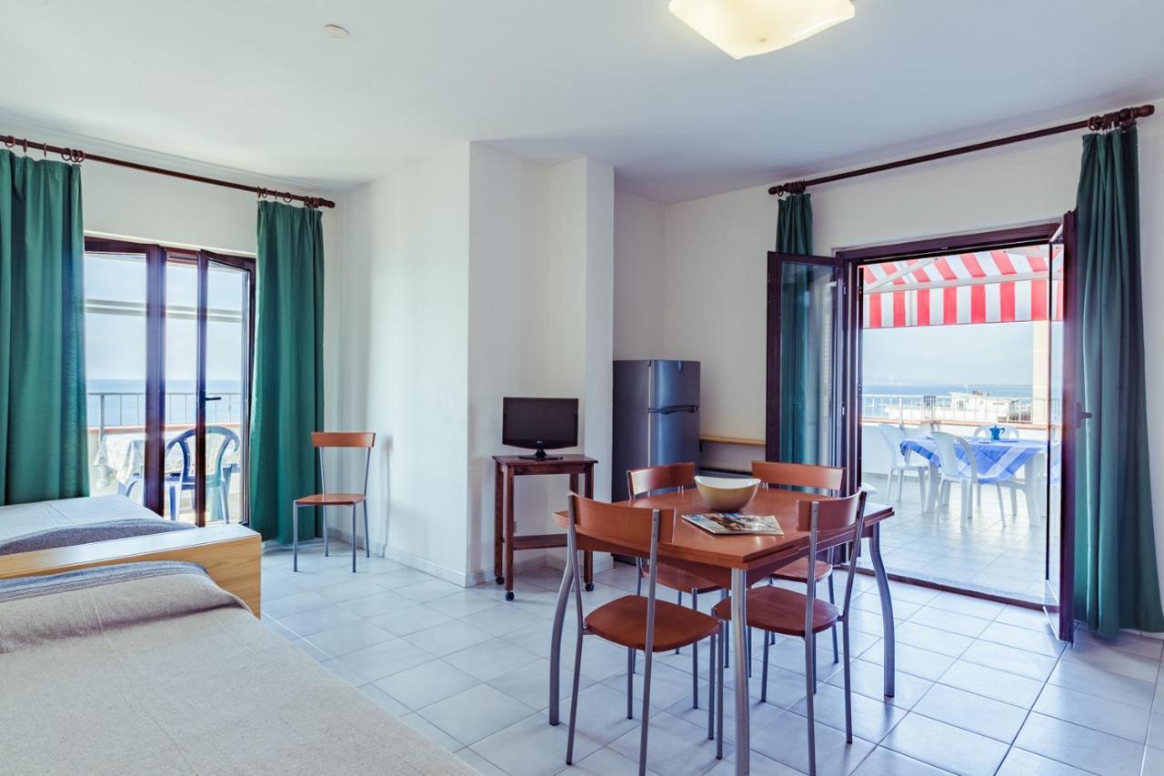 Vila Le Terrazze Follonica Exteriér fotografie