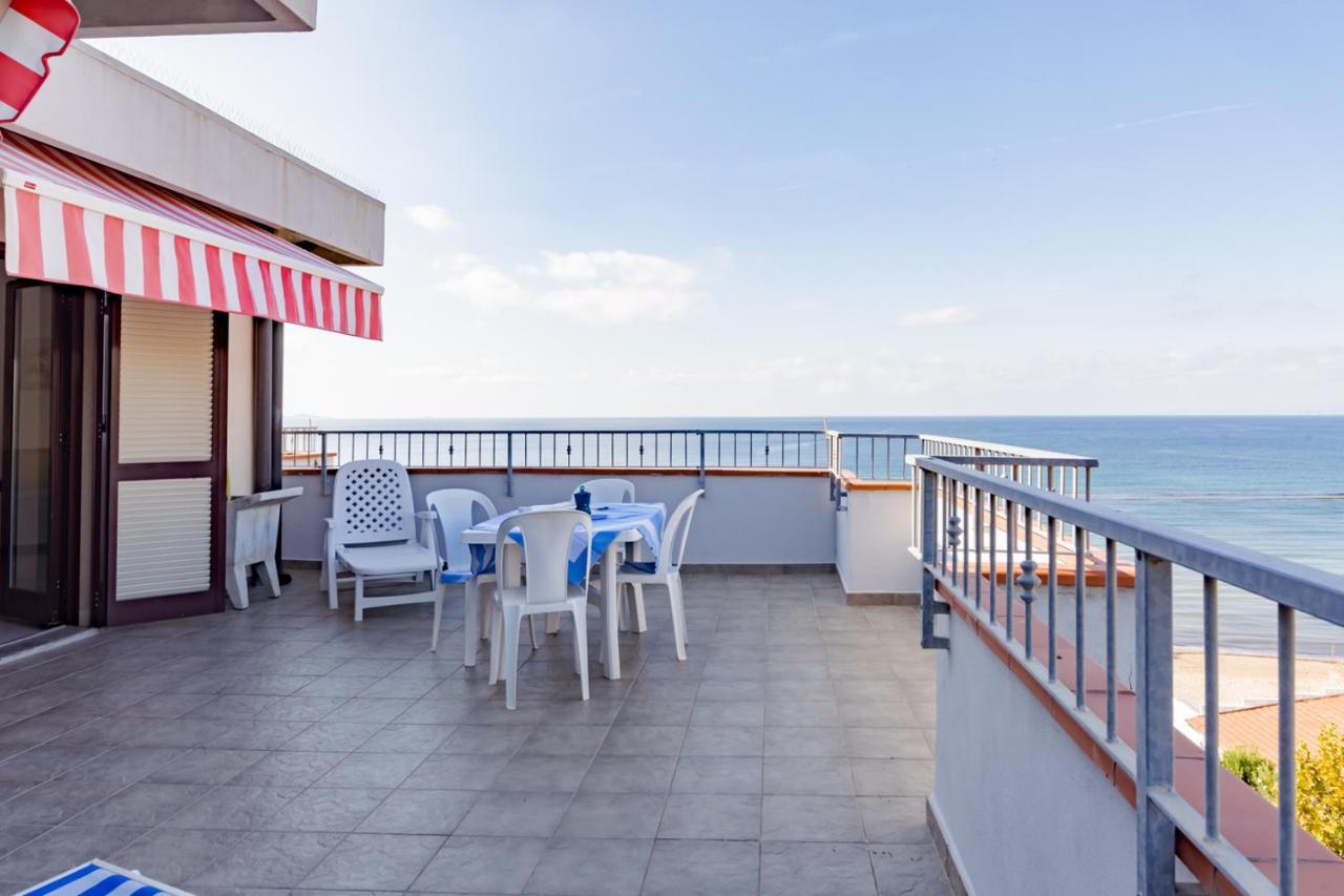 Vila Le Terrazze Follonica Exteriér fotografie